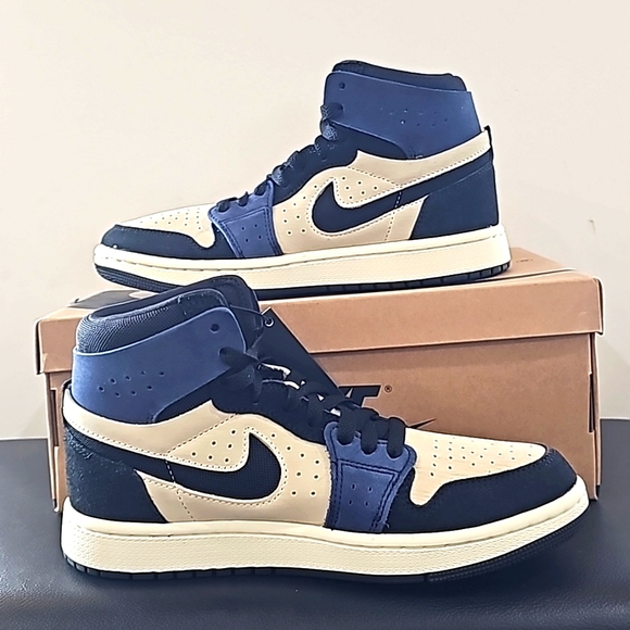 Air jordan 1 Zoom CMFT2 size women's 7.5 style code DV1305 104 - Picture 5 of 9